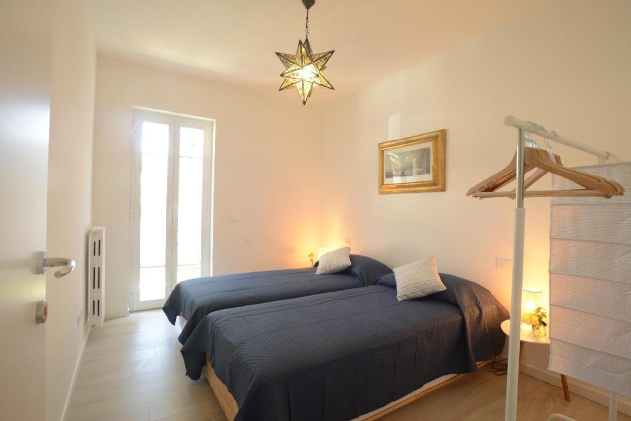 Casa Fiorenza Parcheggio Privato Sanremo Exteriör bild