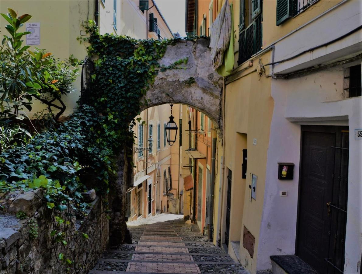Casa Fiorenza Parcheggio Privato Sanremo Exteriör bild